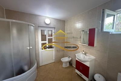 Casa de vanzare in Bacau Saucesti spatioasă cu etaj separat - 10