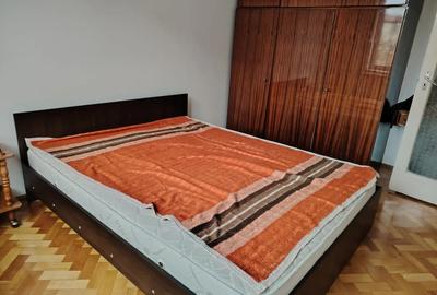 Pia?a 700 - apartament 3 camere - 3