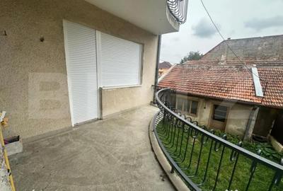 Apartament cu 4 camere decomandat în Titulescu - 8