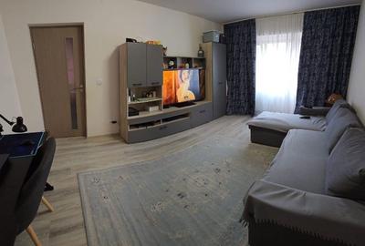 Apartament cu 3 camere decomandat în Central - 3