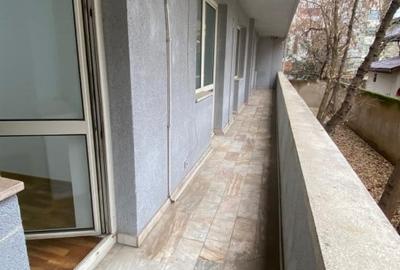 SE VINDE APARTAMENT DECOMANDAT 10 CAMERE LUX 456 MP UTILI IN ZONA AVIATORILOR - 16