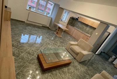 Apartament 2 camere decomandat de inchiriat - Re?i?a zona centru - 6