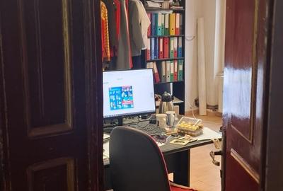 Casă cu 10 camere cu Teren 400 Mp în Armeneasca - 16