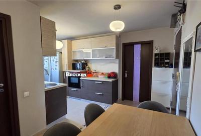 Apartament cu 4 camere semidecomandat în Decebal - 11