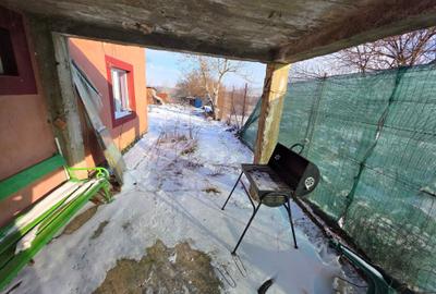 Casă cu 3 camere în Dragomirești-Deal - 8