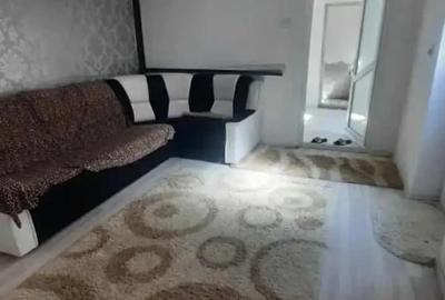 Casă cu 3 camere în Km 4 - 2