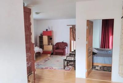 Casă individuală cu 5 camere cu Teren 780 Mp în Sărata (Sărata) - 3