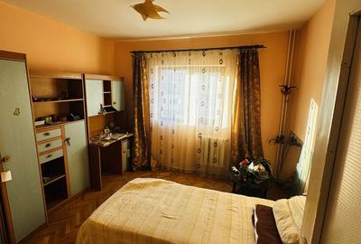 Apartament cu 3 camere decomandat în Mircea cel Bătrân - 7