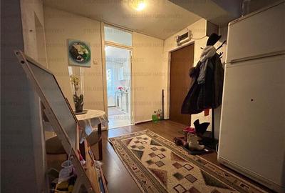 Apartament 4 camere, 2 bai - zona Noua Apartament 4 camere, 2 bai - zona Noua - 2