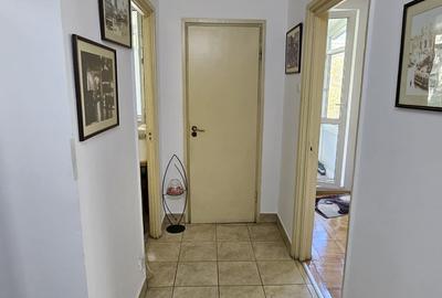 Apartament cu 2 camere semidecomandat, mobilat în 1 Mai - 7