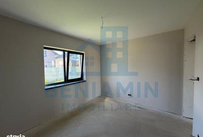 Casă cu 4 camere în Șimnicu de Jos - 4