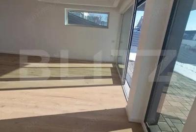 Casă cu 8 camere cu Teren 860 Mp în Central - 7