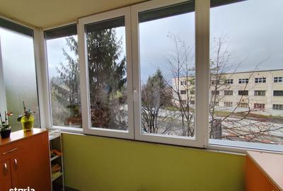Apartament cu 3 camere decomandat în Calea Poplăcii - 3