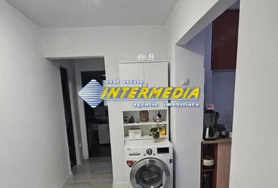 Apartament cu 2 camere decomandat în Ampoi 1 - 2
