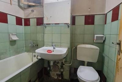 Apartament cu 4 camere în Decebal - 1