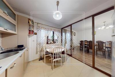 Apartament cu 3 camere semidecomandat în Aeroport - 9