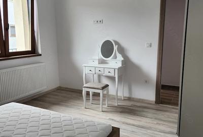 Apartament cu 3 camere decomandat în Ștrand - 11