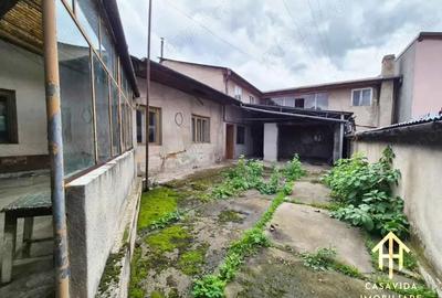 Casă cu 8 camere cu Teren 430 Mp în Central - 4