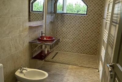 Casă individuală cu 5 camere cu Canalizare în Bună Ziua - 4