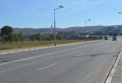 Teren de 7002 mp, în Central - 2