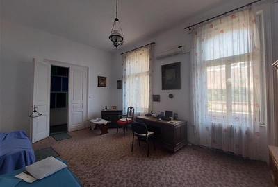 Apartament generos cu 3 camere, zona Metianu - 9