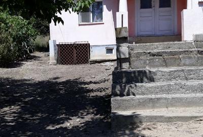 Casă cu 3 camere în Călărași - 2