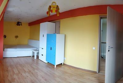 Apartament cu 4 camere decomandat, mobilat în Între Lacuri - 15