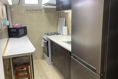 Garsonieră decomandată în Tei - 3