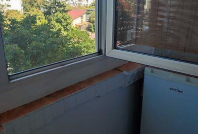 Garsonieră semidecomandată în Vitan - 1