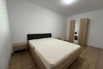 Inchiriere Apartament cu 2 camere Podu Ros - 1