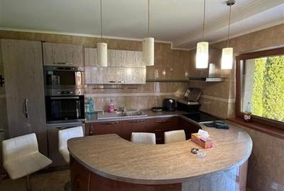 Vila Sat Costi 340mp construiti  teren 464mp Comisio0?0% - 12