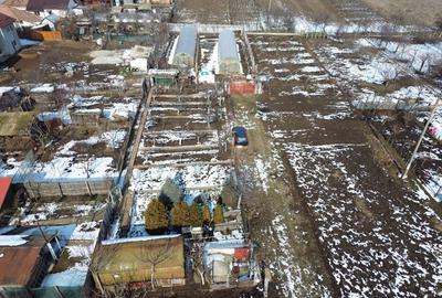 Teren de 1100 mp, în Exterior Sud - 1