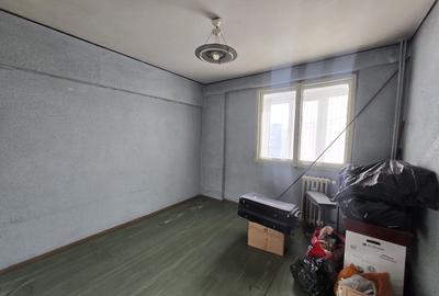 Apartament cu 3 camere decomandat în Drumul Taberei - 2