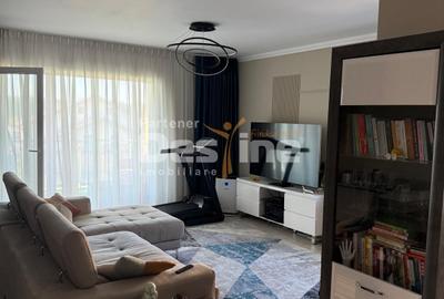 Apartament cu 3 camere semidecomandat, mobilat în Băneasa - 1
