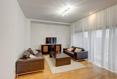 Apartament cu 3 camere decomandat, mobilat în Băneasa - 2