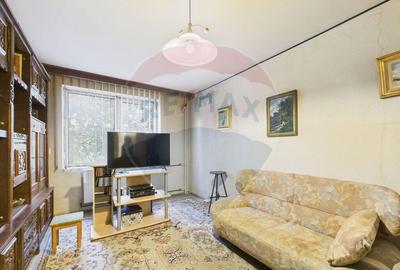 Apartament cu 3 camere spatios in zona Ghencea