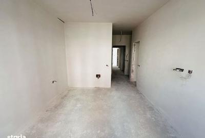 Garsonieră decomandată în Roșu