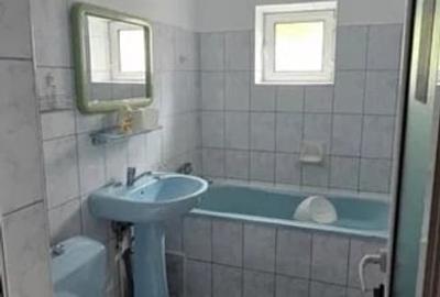 Apartament cu 2 camere decomandat în Canta - 2