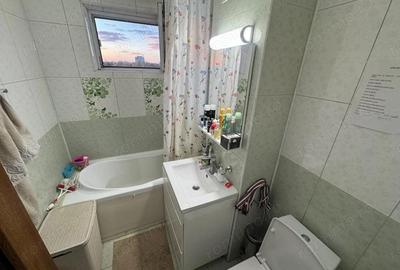 Apartament 3 camere zona Km 4 5 - 2