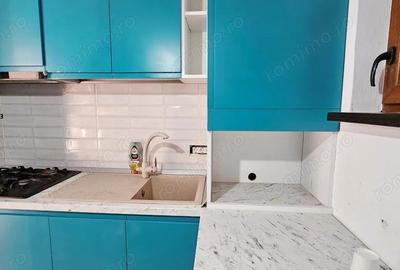 Vila cocheta prevazuta cu garaj si 500 mp teren,com.Alexandru cel Bun - 1