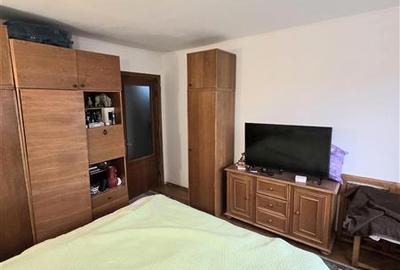 Apartament cu 3 camere decomandat în Casa de Cultură - 12
