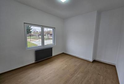 Casă individuală cu 4 camere cu Teren 600 Mp în Band - 11