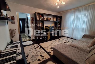 Apartament cu 3 camere semidecomandat în Dacia - 6