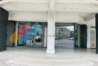 Spațiu comercial, de 110 mp, în Central - 2