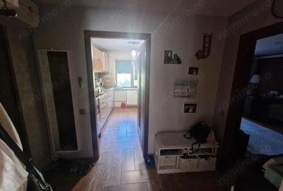 Apartament cu 4 camere decomandat în Central - 6