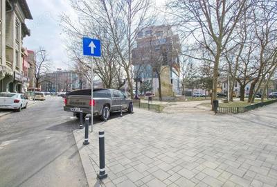 Garsonieră decomandată, mobilată în Moșilor