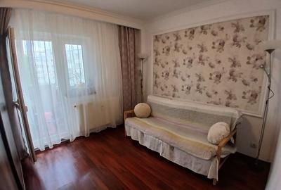 Apartament cu 4 camere decomandat, mobilat în Apărătorii Patriei - 15