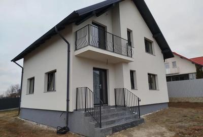 Vand casa in Burdujeni, Str. Anton Holban,zona Aleea Dumbravii - 8