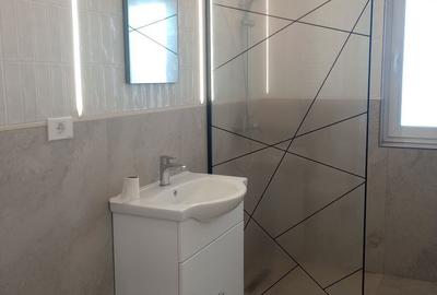 Casă cu 3 camere în Berceni - 1