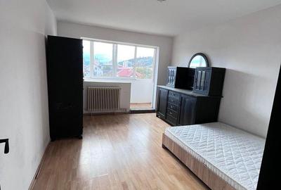 Apartament cu 2 camere decomandat în Grigorescu